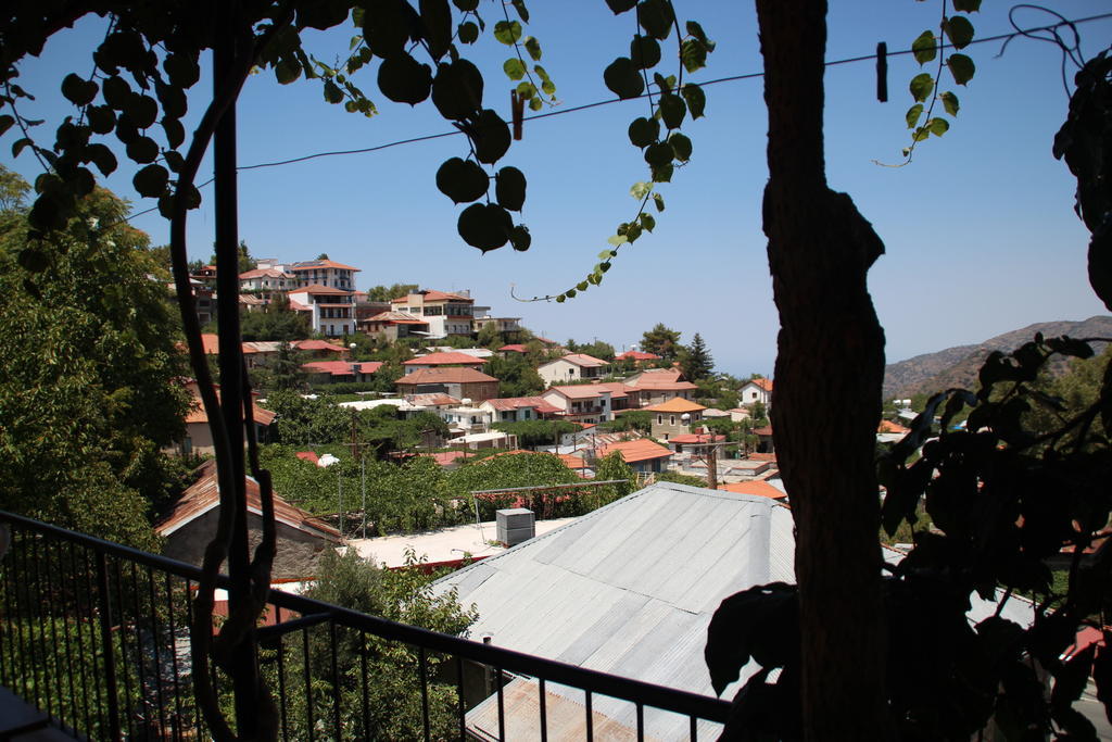 Capuralli Hotel Pedhoulas Exterior foto