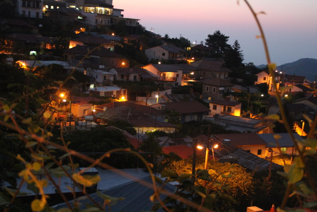 Capuralli Hotel Pedhoulas Exterior foto